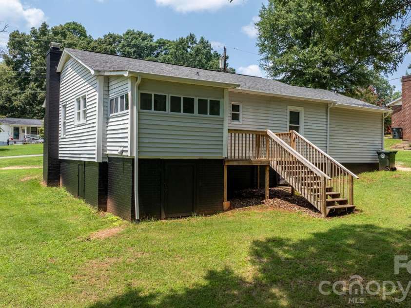 12 Ruth Avenue, Newton, NC 28658.  MLS# CAR4414166, YatesRealty ID 43712. 