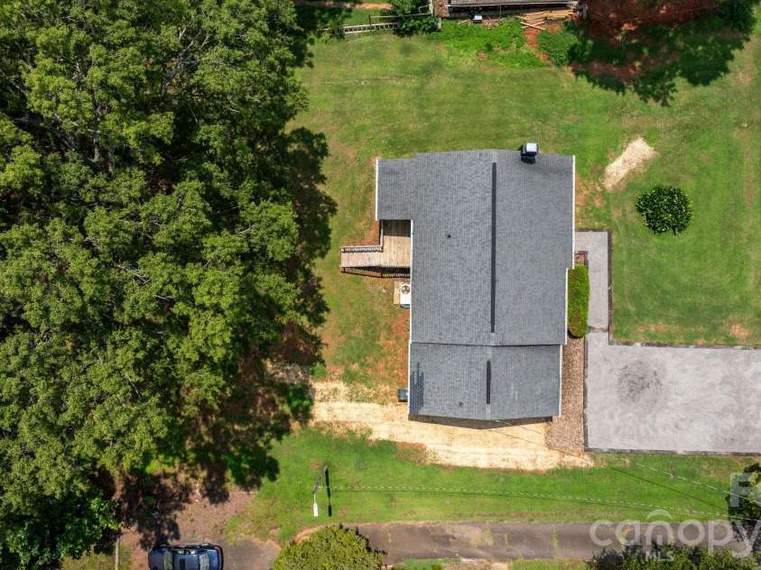 12 Ruth Avenue, Newton, NC 28658.  MLS# CAR4414166, YatesRealty ID 43712. 