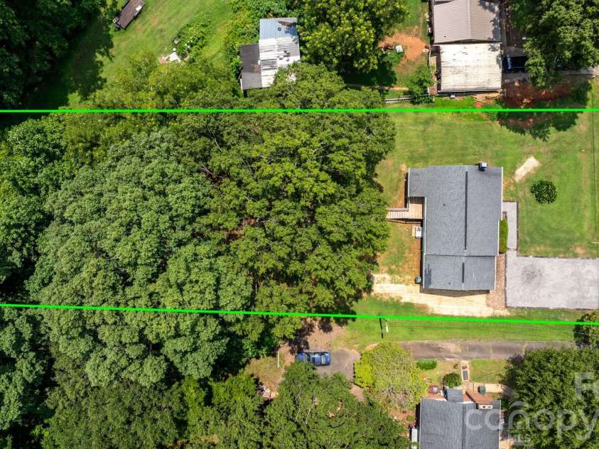12 Ruth Avenue, Newton, NC 28658.  MLS# CAR4414166, YatesRealty ID 43712. 