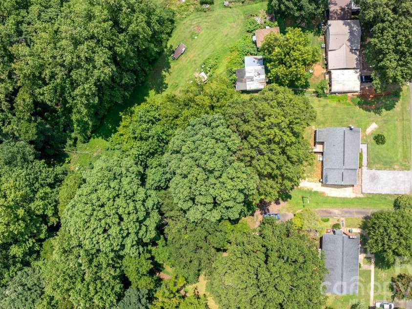 12 Ruth Avenue, Newton, NC 28658.  MLS# CAR4414166, YatesRealty ID 43712. 