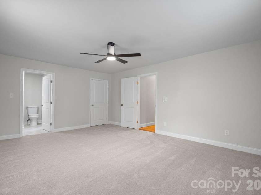12 Ruth Avenue, Newton, NC 28658.  MLS# CAR4414166, YatesRealty ID 43712. Primary Bath