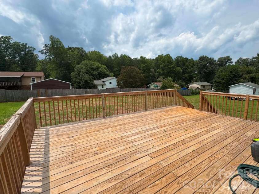 115 Robert Drive, State Road, NC 28676.  MLS# CAR4414175, YatesRealty ID 43715. 