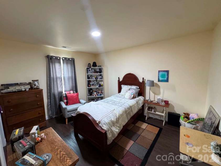 115 Robert Drive, State Road, NC 28676.  MLS# CAR4414175, YatesRealty ID 43715. 