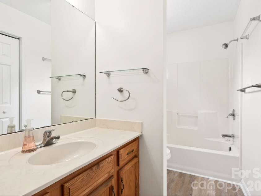 9 Nantahala Street, Asheville, NC 28801.  MLS# CAR4409497, YatesRealty ID 43716. Second Bathroom