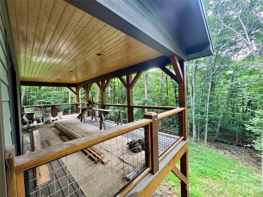 54 Hamlin Lane, Mars Hill, NC 28754.  MLS# CAR4413783, YatesRealty ID 43718. Main Level Deck