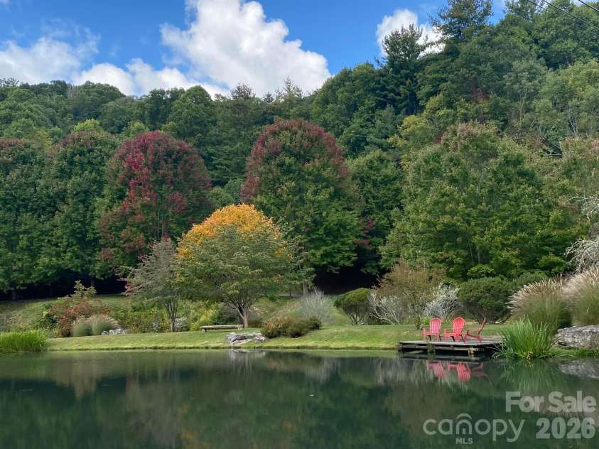 54 Hamlin Lane, Mars Hill, NC 28754.  MLS# CAR4413783, YatesRealty ID 43718. VC Fishing Pool