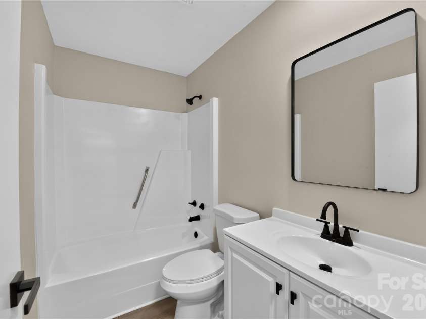 4625 Longbriar Drive, Gastonia, NC 28056.  MLS# CAR4414205, YatesRealty ID 43719. 