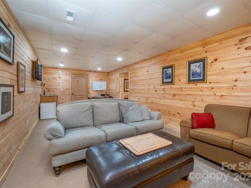 344 Wolf Trail, Lake Lure, NC 28746.  MLS# CAR4126442, YatesRealty ID 4372. Lower Level Bedroom or Family Room