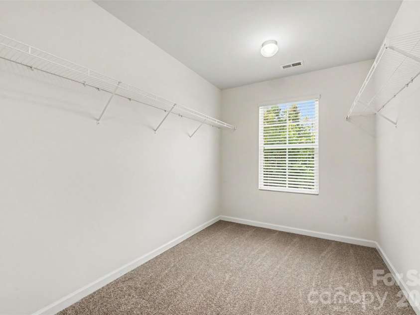 618 Oak Brook Drive, Salisbury, NC 28146.  MLS# CAR4413195, YatesRealty ID 43720. 