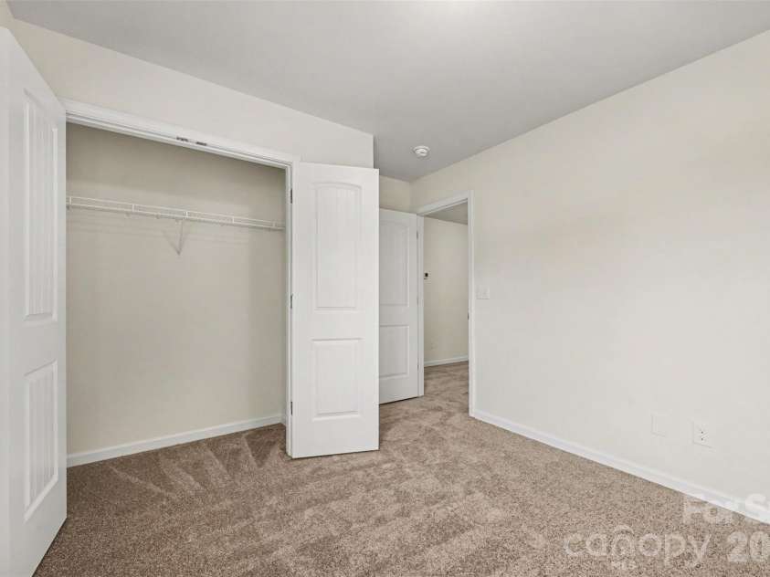 618 Oak Brook Drive, Salisbury, NC 28146.  MLS# CAR4413195, YatesRealty ID 43720. 