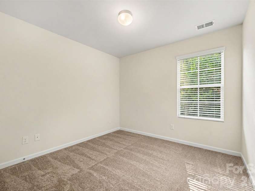 618 Oak Brook Drive, Salisbury, NC 28146.  MLS# CAR4413195, YatesRealty ID 43720. 