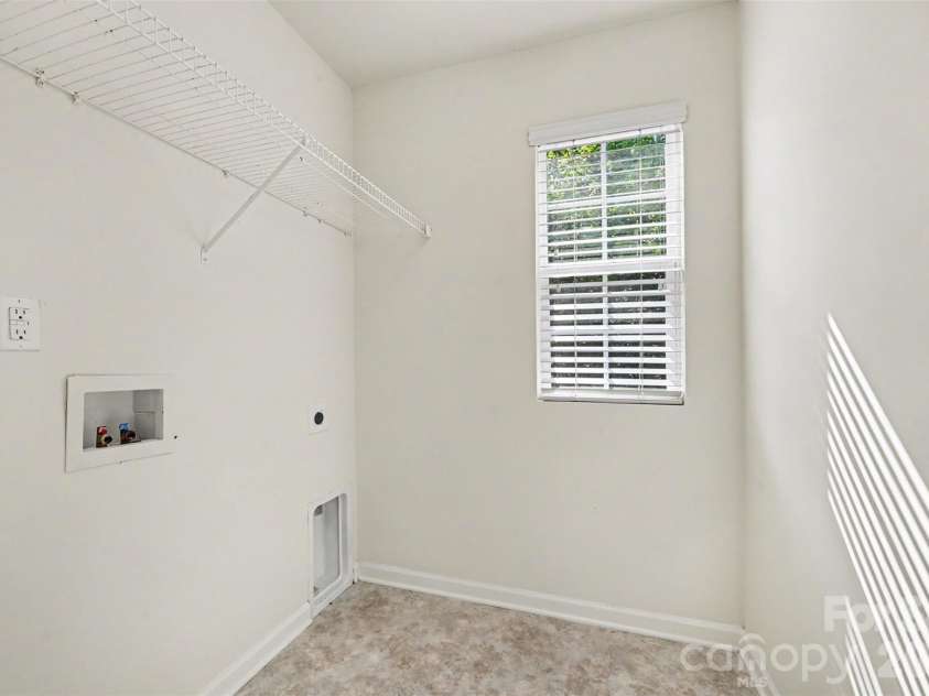 618 Oak Brook Drive, Salisbury, NC 28146.  MLS# CAR4413195, YatesRealty ID 43720. 