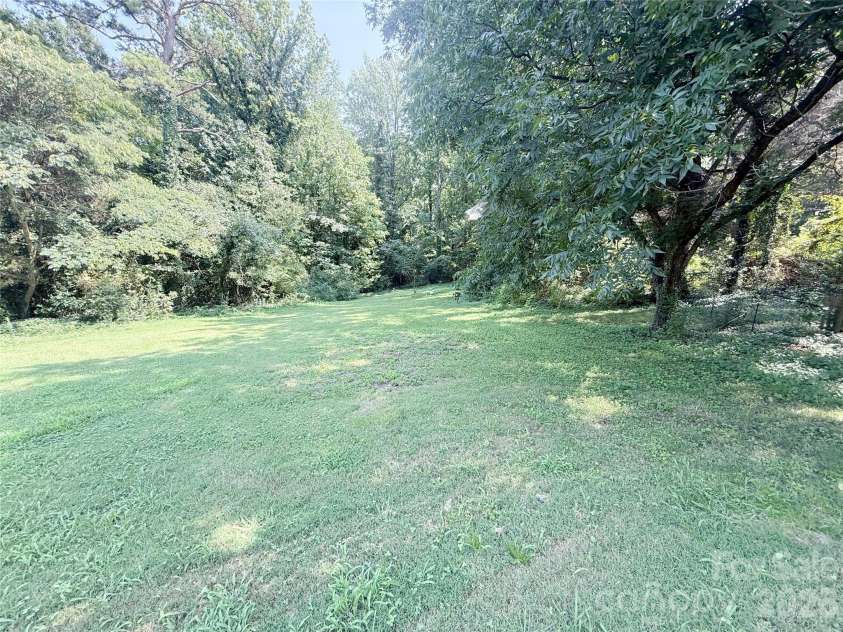 2406 Dale Street, Kannapolis, NC 28083.  MLS# CAR4414217, YatesRealty ID 43722. 