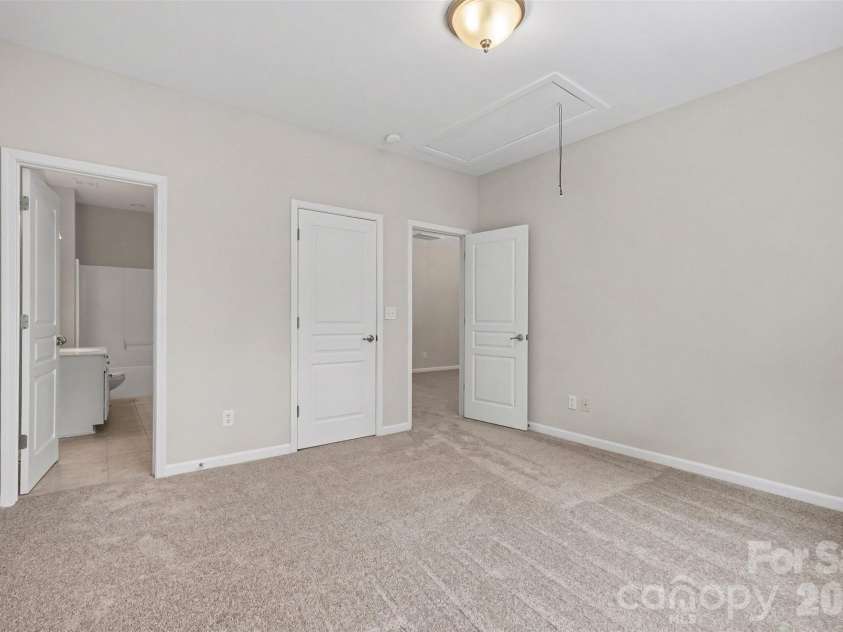 567 Pine Links Drive, Tega Cay, SC 29708.  MLS# CAR4404170, YatesRealty ID 43723. 