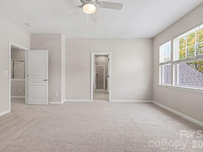 567 Pine Links Drive, Tega Cay, SC 29708.  MLS# CAR4404170, YatesRealty ID 43723. 