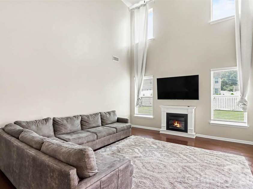 509 Augustus Lane, Mount Holly, NC 28120.  MLS# CAR4410713, YatesRealty ID 43725. 