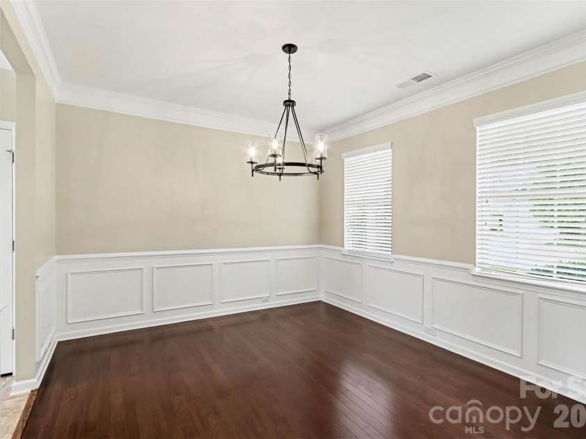 509 Augustus Lane, Mount Holly, NC 28120.  MLS# CAR4410713, YatesRealty ID 43725. 