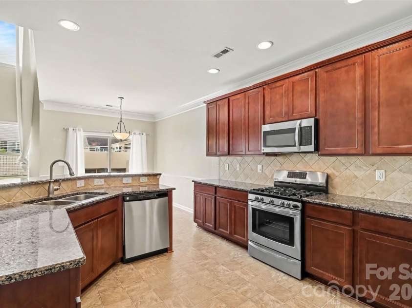 509 Augustus Lane, Mount Holly, NC 28120.  MLS# CAR4410713, YatesRealty ID 43725. 