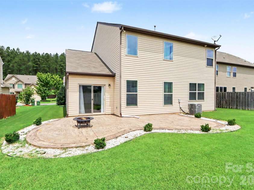 509 Augustus Lane, Mount Holly, NC 28120.  MLS# CAR4410713, YatesRealty ID 43725. 