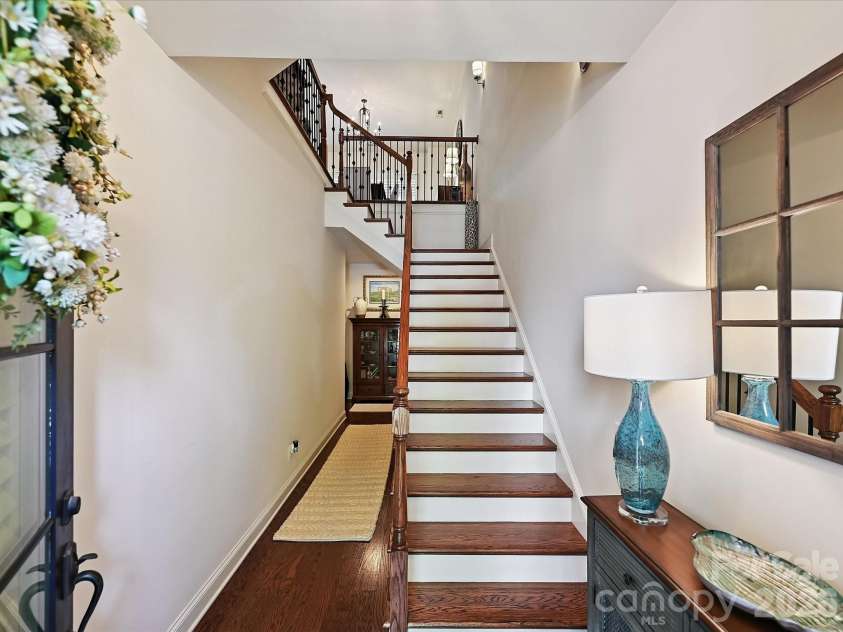 4022 City Homes Place, Charlotte, NC 28209.  MLS# CAR4345383, YatesRealty ID 4373. 