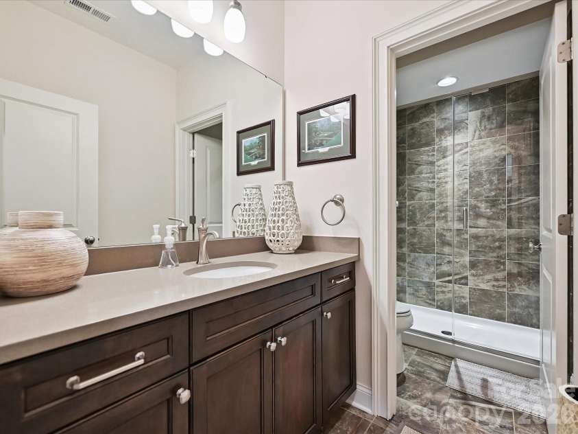 4022 City Homes Place, Charlotte, NC 28209.  MLS# CAR4345383, YatesRealty ID 4373. 