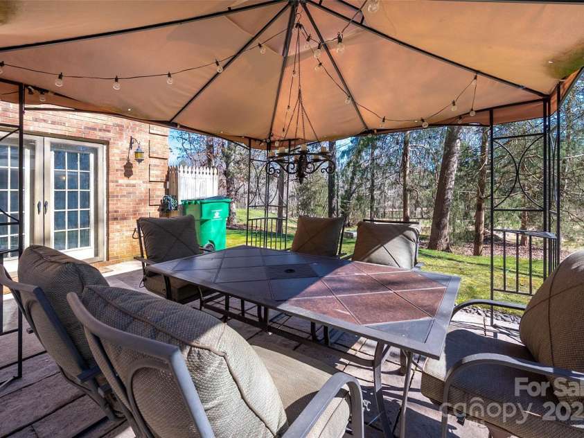 4151 Ivystone Court, Charlotte, NC 28277.  MLS# CAR4225807, YatesRealty ID 4373. 