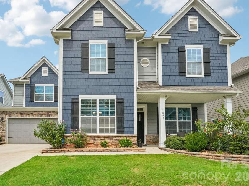 1093 Thoroughbred Drive, Iron Station, NC 28080.  MLS# CAR4413596, YatesRealty ID 43730. 1093 Thoroughbred Dr