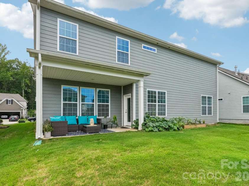 1093 Thoroughbred Drive, Iron Station, NC 28080.  MLS# CAR4413596, YatesRealty ID 43730. 