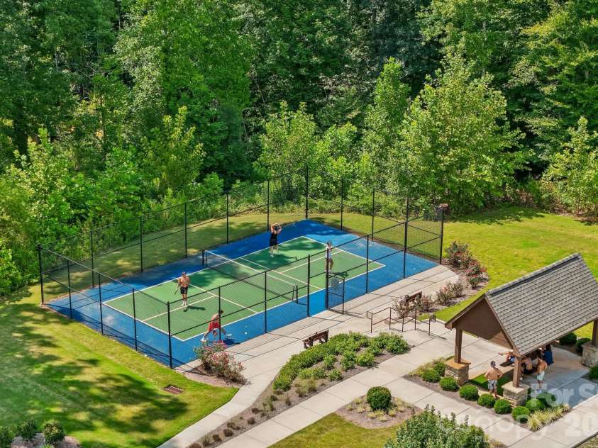 1093 Thoroughbred Drive, Iron Station, NC 28080.  MLS# CAR4413596, YatesRealty ID 43730. Hoa Amenities:Pickle Ball Court