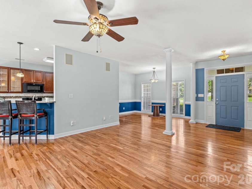 276 Falcon Crest Lane, Salisbury, NC 28147.  MLS# CAR4413418, YatesRealty ID 43731. 
