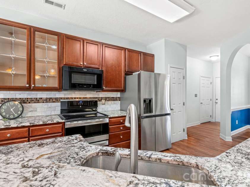 276 Falcon Crest Lane, Salisbury, NC 28147.  MLS# CAR4413418, YatesRealty ID 43731. 
