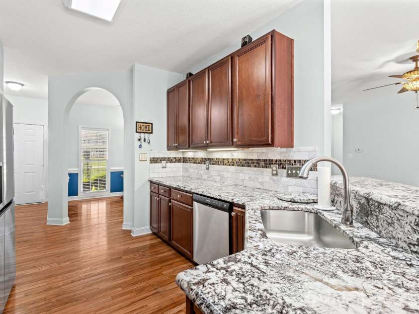 276 Falcon Crest Lane, Salisbury, NC 28147.  MLS# CAR4413418, YatesRealty ID 43731. 