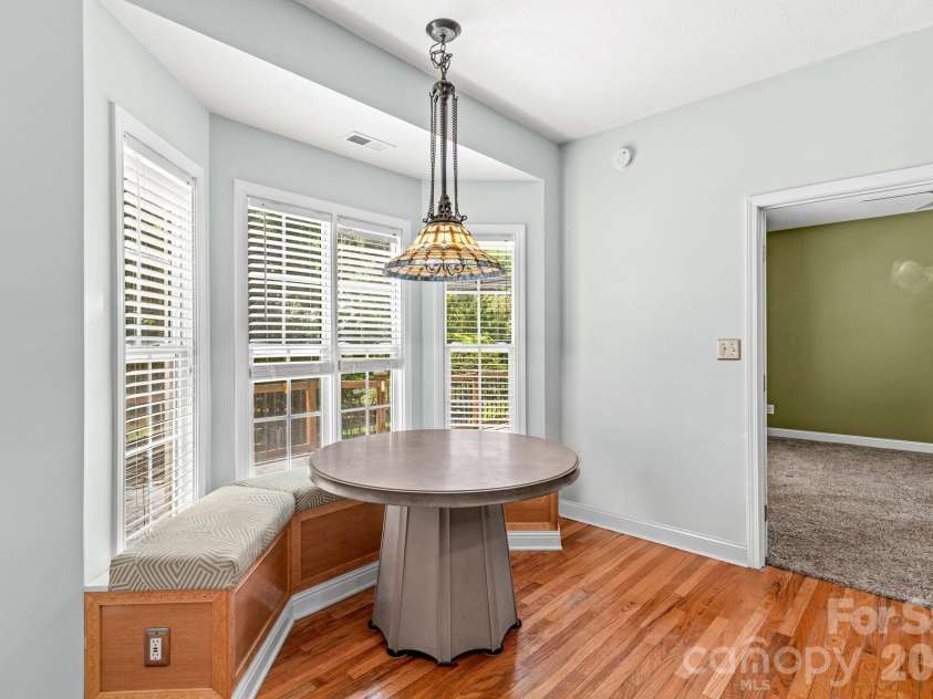 276 Falcon Crest Lane, Salisbury, NC 28147.  MLS# CAR4413418, YatesRealty ID 43731. 
