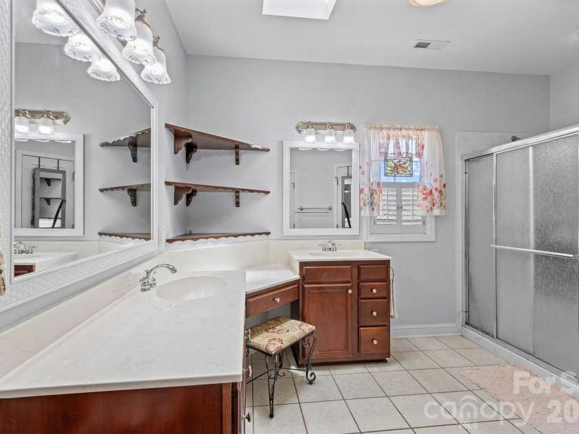276 Falcon Crest Lane, Salisbury, NC 28147.  MLS# CAR4413418, YatesRealty ID 43731. 