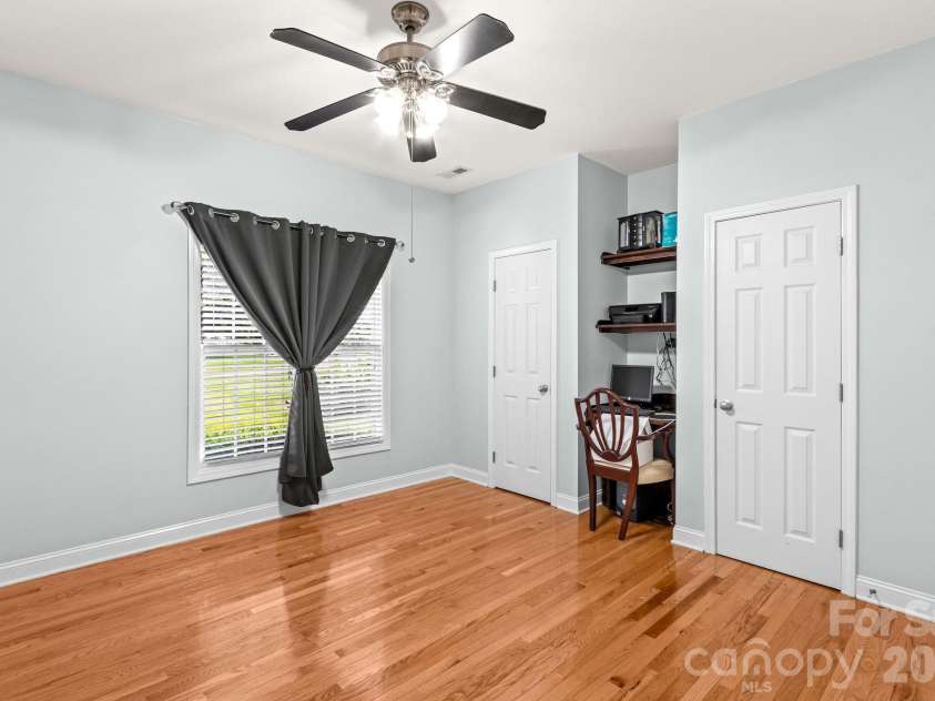 276 Falcon Crest Lane, Salisbury, NC 28147.  MLS# CAR4413418, YatesRealty ID 43731. 