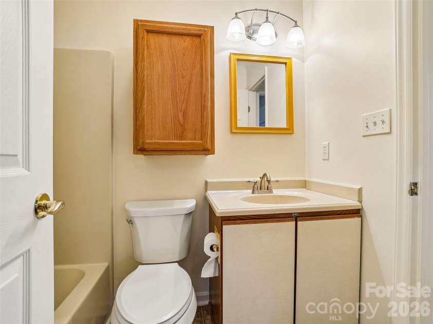 1106 Abbey Circle, Asheville, NC 28805.  MLS# CAR4413103, YatesRealty ID 43735. 