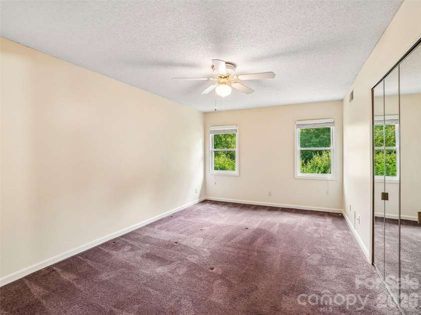 1106 Abbey Circle, Asheville, NC 28805.  MLS# CAR4413103, YatesRealty ID 43735. 