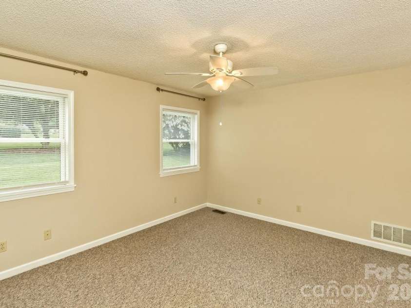 47 Cane Creek Circle, Fairview, NC 28730.  MLS# CAR4412959, YatesRealty ID 43737. 