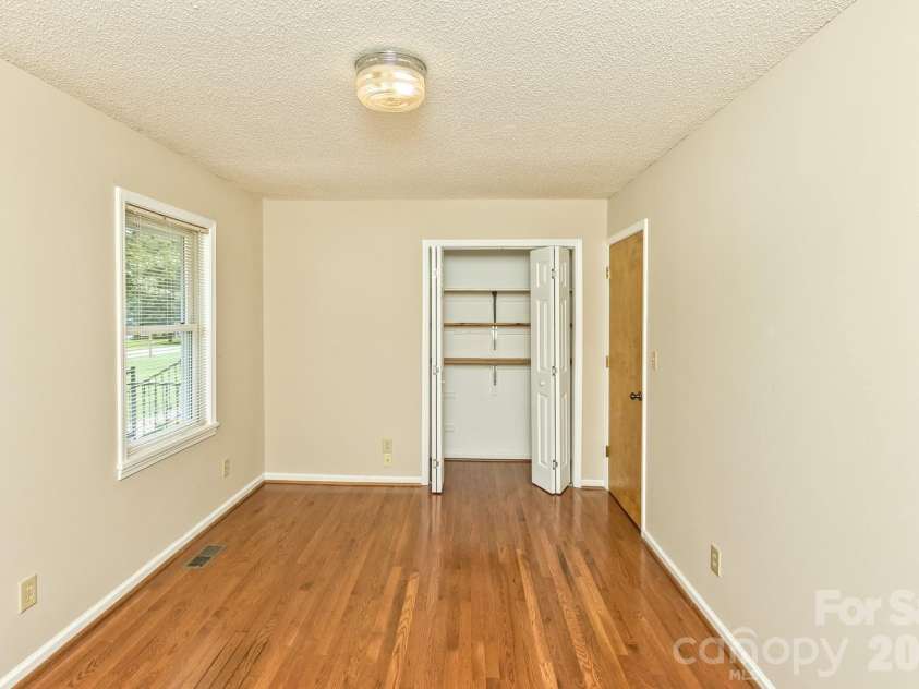 47 Cane Creek Circle, Fairview, NC 28730.  MLS# CAR4412959, YatesRealty ID 43737. 