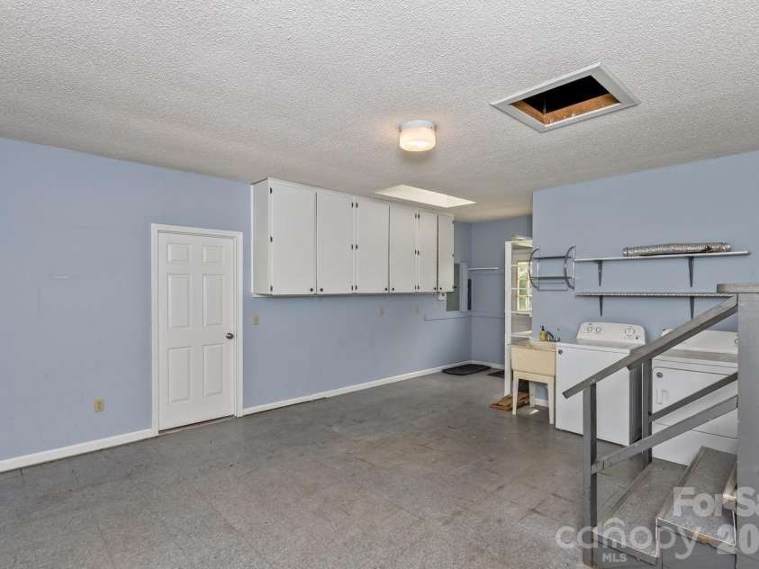 47 Cane Creek Circle, Fairview, NC 28730.  MLS# CAR4412959, YatesRealty ID 43737. 