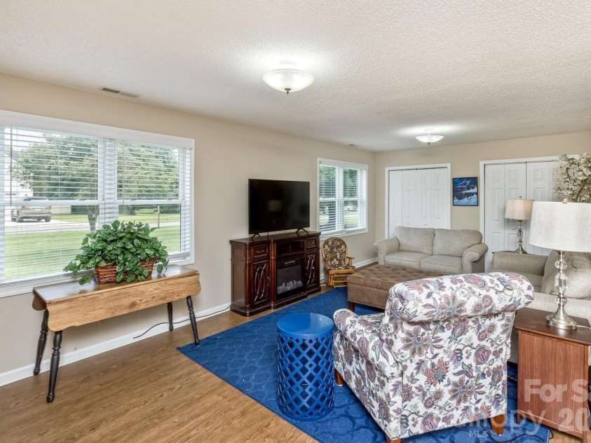 47 Cane Creek Circle, Fairview, NC 28730.  MLS# CAR4412959, YatesRealty ID 43737. 