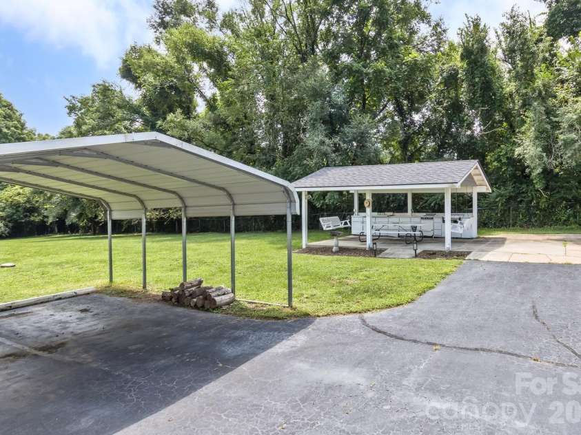 47 Cane Creek Circle, Fairview, NC 28730.  MLS# CAR4412959, YatesRealty ID 43737. 