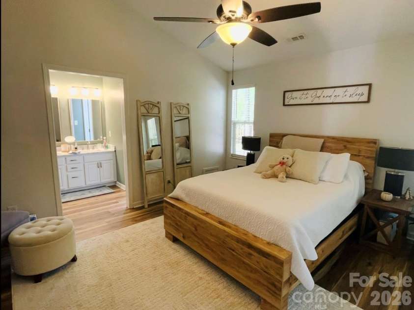 50 Stonebridge Drive, Asheville, NC 28805.  MLS# CAR4392347, YatesRealty ID 43739. 