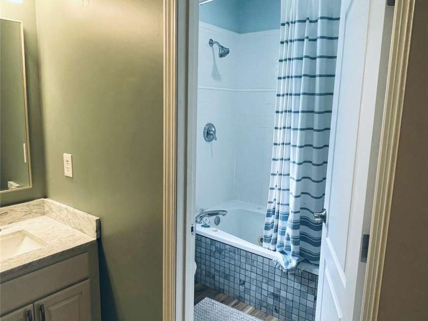 50 Stonebridge Drive, Asheville, NC 28805.  MLS# CAR4392347, YatesRealty ID 43739. 