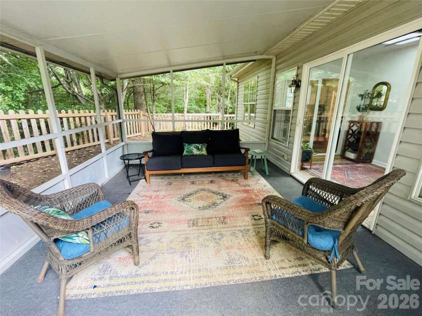 50 Stonebridge Drive, Asheville, NC 28805.  MLS# CAR4392347, YatesRealty ID 43739. 