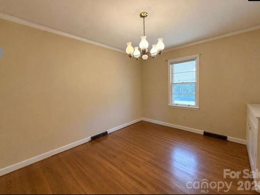 206 Welsh Street, Kershaw, SC 29067.  MLS# CAR4413345, YatesRealty ID 43741. Dining Room