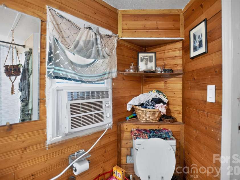 997 Bethel Ridge Lane, Morganton, NC 28655.  MLS# CAR4414250, YatesRealty ID 43744. 