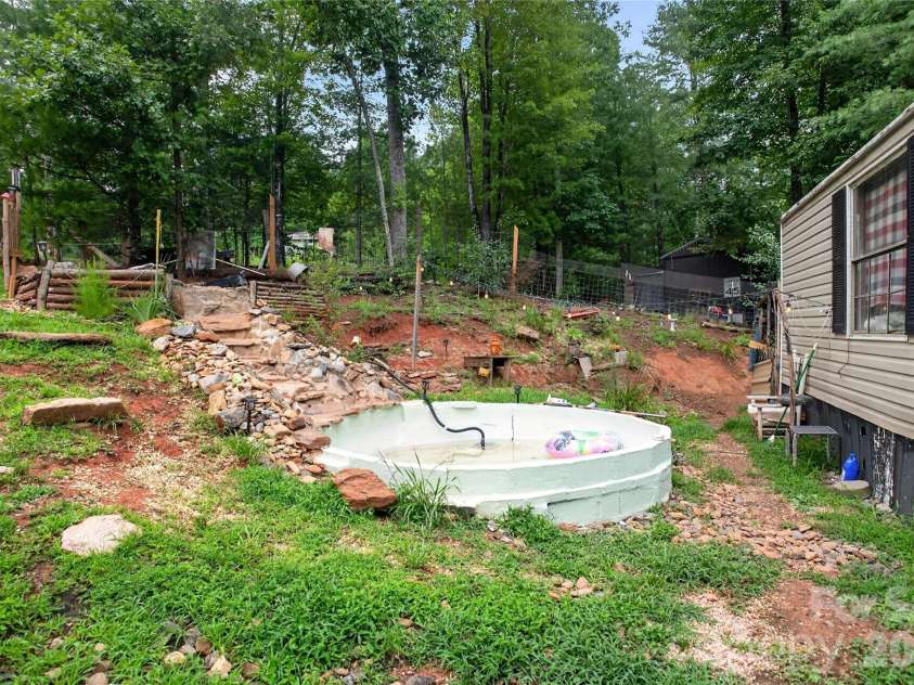 997 Bethel Ridge Lane, Morganton, NC 28655.  MLS# CAR4414250, YatesRealty ID 43744. 