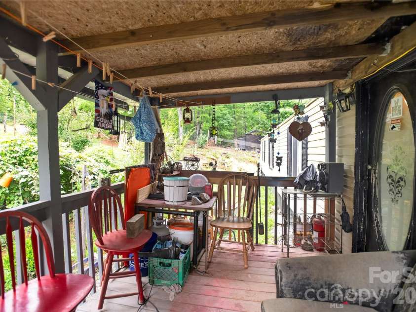 997 Bethel Ridge Lane, Morganton, NC 28655.  MLS# CAR4414250, YatesRealty ID 43744. 