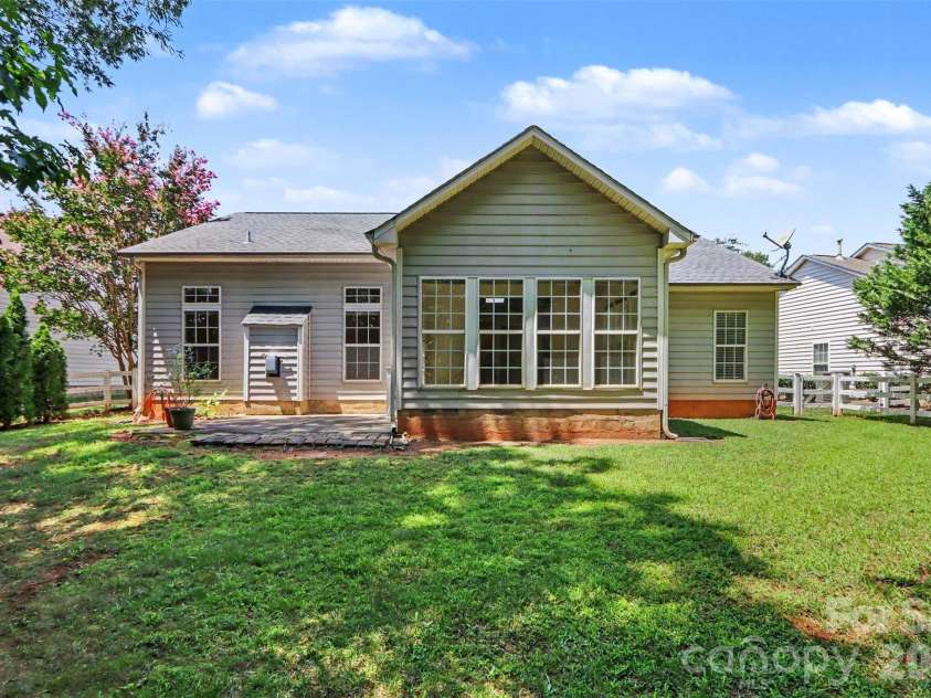 1132 Gower Street, Fort Mill, SC 29708.  MLS# CAR4413288, YatesRealty ID 43745. 